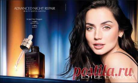 Новый снимок Аны де Армас для рекламы сыворотки Advanced Night Repair от Estée Lauder.