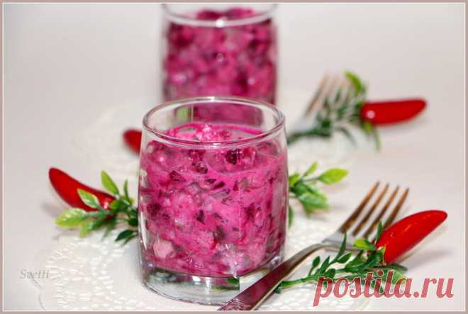 ЗАКУСОЧНЫЙ ДЕНЬ. Веррины из сельди по-татарски 
Рецепт вкусный, и весьма необычный. Некая альтернатива шубе, но более легкая и диетичная.
Попробуйте и Вы, Может и Вам понравится сие блюдо. Мы лично были в восторге!!!!!
ИНГРЕДИЕНТЫ

Сельдь малосоль…