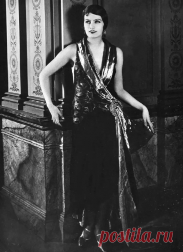 Грета Гарбо в роли Елены из фильма «Соблазнительница» 1926 года.