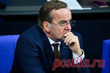 Министр обороны Германии сделал прогноз о войне с Россией