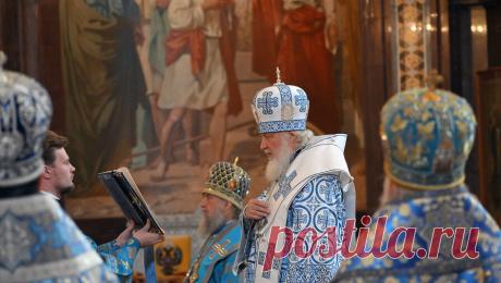 Патриарх Кирилл назвал дешевым балаганом сожжение христианских крестов в Косове. Патриарх Московский и всея Руси Кирилл назвал кощунством акцию косовских албанцев, которые сожгли христианские кресты во время фестиваля. Соответствующее послание предстоятеля РПЦ к патриарху Сербскому Порфирию опубликовано на сайте Отдела ...