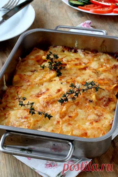 Гратен из репы - БУДЕТ ВКУСНО! - медиаплатформа МирТесен Во времена оно чрезвычайно популярный корнеплод, сейчас репа - овощ довольно экзотический, и не часто встречается на прилавках, и, соответственно, на наших столах. На Кубани с этим делом попроще - репу здесь выращивают в промышленном масштабе, и в сезон её можно купить в любой...