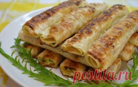 Жареные трубочки из лаваша с сырной начинкой