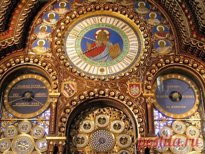 часы в соборе Мюнстер, Германия