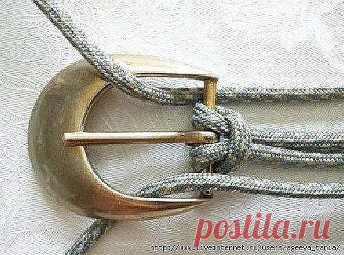 Износился любимый ремень? Не беда. если осталась рабочая пряжка, вы можете сплести новый в технике макраме.
#рукоделие #макрамэ #ПлетениеПояса