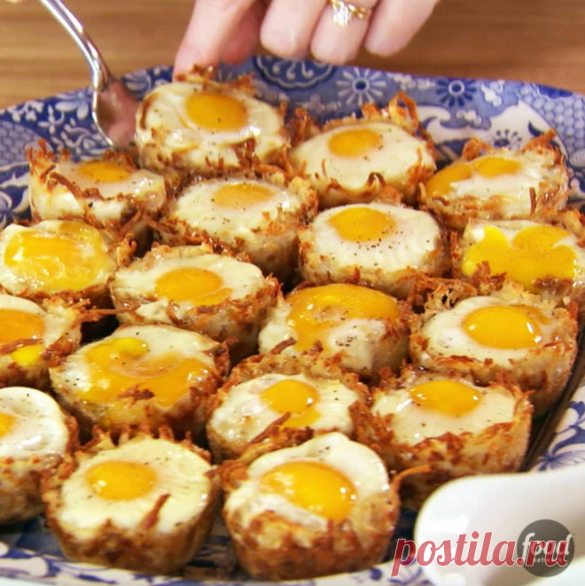 Food Network - Bake eggs in crispy potato cups for an easy...