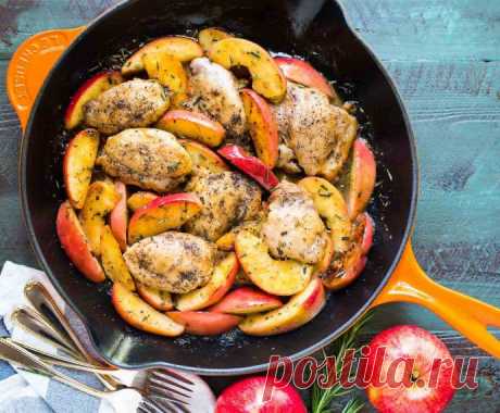 Запеченная курица с картошкой в яблочном маринаде