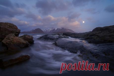 Ночной пейзаж в объективе nikonzoom: nat-geo.ru/community/user/128107 Прекрасных снов!