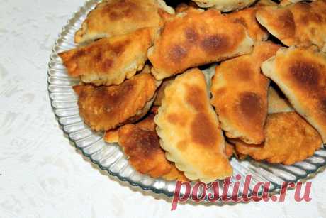 Уральские "Посикунчики". Как приготовить эти вкуснейшие жареные пирожки | Дилетант на кухне. | Яндекс Дзен