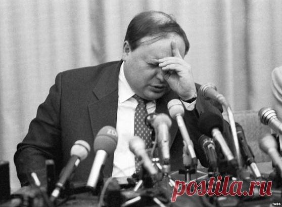 «Шоковая терапия» Гайдара: почему Россия оказалась на краю пропасти | Русская семерка