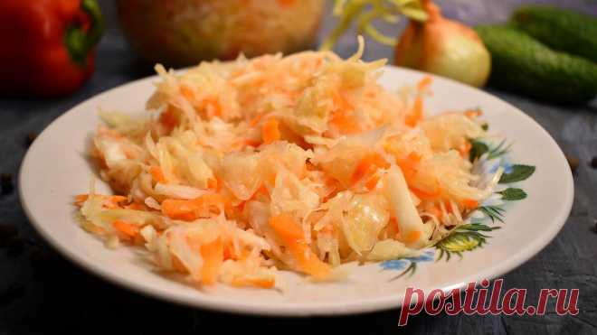Самая вкусная квашеная капуста ☆ Вы больше не будете квасить по другому.
Самая вкусная квашеная капуста. Вы больше не будете квасить по другому! Этот рецепт квашеной капусты как и множество других рецептов я позаимствовала у своих родственников. Когда я была совсем ребёнком капусту квасили в бочках, но со временем нам не требовалось такое огромное количество. По этому мы стали квасить капусту в трёх литровой банке. Трёх литровой […]
Читай пост далее на сайте. Жми ⏫ссылку выше