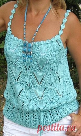 Нежно-бирюзовый летний топ (Вязание спицами) Предлагаем Вам связать нежно-бирюзовый топ спицами к летниму сезону.  Топ связан двумя разными узорами. Эти узоры отделяет продетая в отверстие кулиска, которая позволяет регулировать длину топа. Л…