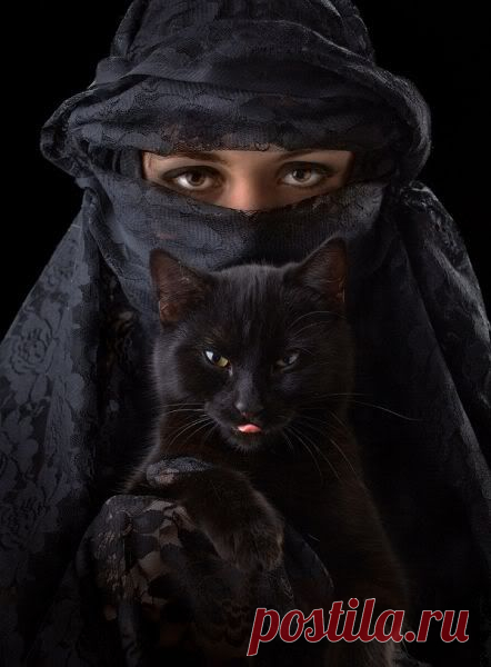 черное