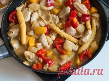 Курица в кисло-сладком соусе с овощами - рецепт с фото пошагово