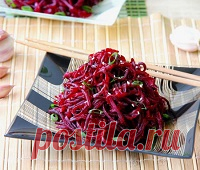 Свекла по-корейски - как приготовить быстро, просто и вкусно Свекла по-корейски - самый вкусный рецепт. Классическая маринованная свекла по-корейски. Корейский салат из свеклы и капусты. Свекла по-корейски с обжаренным луком. Острая морковь со свеклой по-корейски. Вареная свекла по-корейски. Свекла по-корейски на зиму. Калорийность . Фото. Видео.