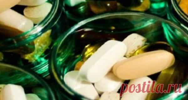 7 основных витаминов, которые нужны вам после 40 Вы должны это знать! Подумайте о витаминах и питательных веществах, как об армии, которая будет бороться с возрастными заболеваниями. И лучший способ