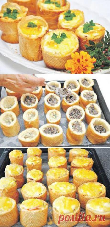 КУРИЦА в «цилиндре» - сытно и вкусно В этом... - Шеф повар фейсбук
КУРИЦА в «цилиндре» - сытно и вкусно
В этом рецепте понравилось все: идея, наполнение. Начинка очень разнообразная, включает в себя куриное мясо, грибы, сыр, сливки, помидоры и пр. Но как уместить все это в небольших «бочонках»?