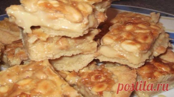 Пирожное «Блаженство» - ПУТЕШЕСТВУЙ ПО САЙТУ. Обожаю быстрые рецепты и без особой мороки — именно эти пирожные «Блаженство» всегда меня выручают. На приготовления пироженок с учетом выпекания уйдет  максимум 40 минут, а результат даже больше блаженства — настоящее райское удовольствие! Попробуйте! Ингредиенты: яйцо — 2 штуки; сахар — 1 столовая ложка; маргарин — 150 грамм; мука — 1,5-2 стакана. Начинка: сгущенка …