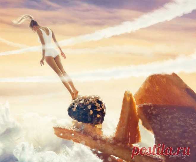 А что, если попробовать иначе? А что, если попробовать иначе? Чуть по-другому.
 

Иллюстрация: Елена Визерская
***
 
Вместо чая – цикорий, вместо подделки – оригинал, вместо черного – красный. Хлеб заменить на мацу, альтруизм – на …