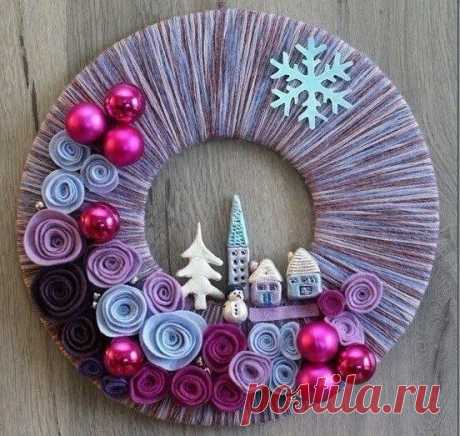 Рождественские веночки из фатина, снежинок и ниток: идеи — DIYIdeas