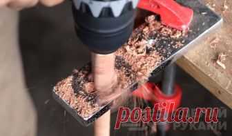 Простой способ, как сделать круглые деревянные палочки Если вам понадобились круглые деревянные палочки различного диаметра, их без проблем можно сделать даже в домашних условиях, используя для этого простые инструменты. В качестве заготовок используются квадратные рейки, которые можно напилить из обрезной полдюймовой доски