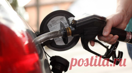 «Лекарственная профилактика для автомобиля»: специалист — о правильном выборе бензина и способах продлить жизнь мотора. Производство бензина — сложный и наукоёмкий процесс, который включает множество этапов. О новых технологиях в этой области в интервью RT рассказал заместитель заведующего кафедрой технологии переработки нефти по научной работе, профессор РГУ нефти и газа (НИУ) имени И.М. Губкина, доктор технических наук Михаил Ершов. По его словам, на ведущих российских НПЗ действуют…