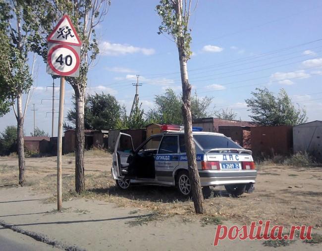 Нужно ли садиться в машину ДПС? Права и обязанности автоинспектора - журнал автоновостей "Мой Мотор"