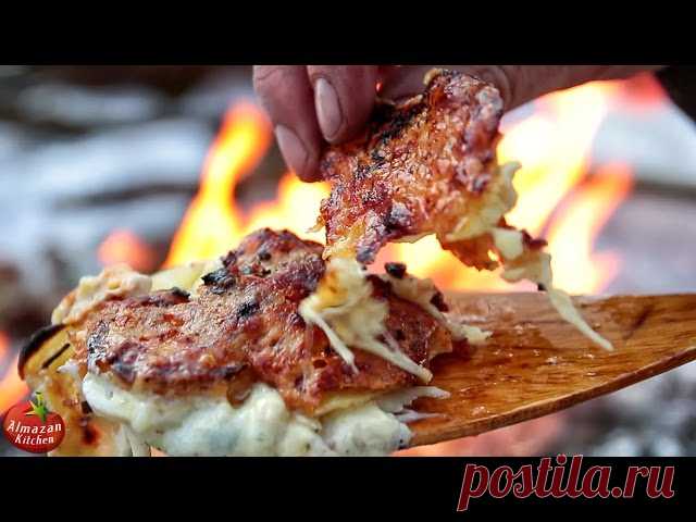 Best Potato Dauphinoise - Ultimate Cooking Outside! Crispy & creamy organic potatoes baked in a special clay cookware on coals with a huge dose of homemade cheese!  

Interested in our custom knives? Write us on Facebook:
https://www.facebook.com/AlmazanKitchenRecipes

Ingredients:
200g homemade cheese
1 t