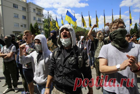 Немцов стал героем фашистского шествия в Одессе | Ваше мнение