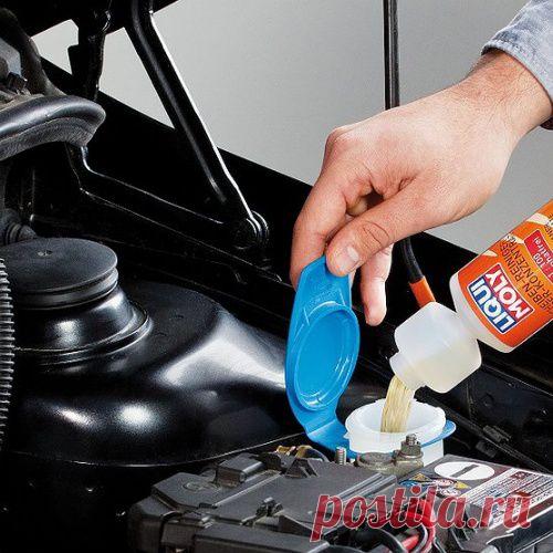 Почему в бачок стеклоомывателя не стоит лить простую воду