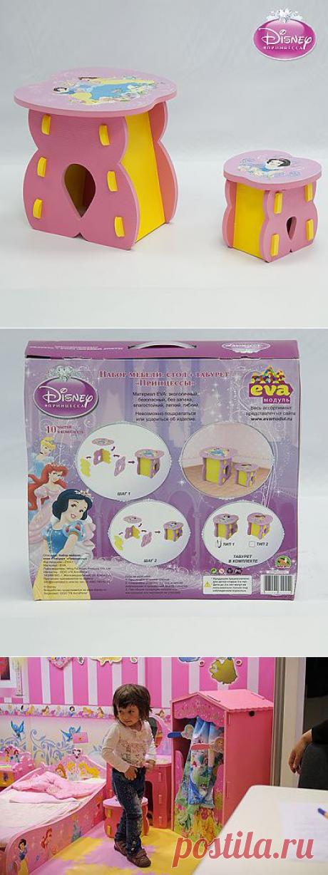 Набор мебели: стол + табурет «Принцессы»

 Артикул: ZY001  

Возраст: 0+ 

Описание товараРазмеры (мм)  	Длина	Ширина	Высота
Упаковка	470	120	460
Стол	440	410	430
 Стул  	260	240	220
Минимальная сумма покупки товара, данного производителя от 5000 руб. 

Доставка: Москва - 300 руб, МО - 300 руб. + 25 руб/км.