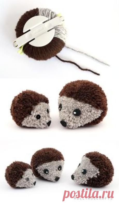 Pom Pom Hedgehogs - a favourite on MollyMoo since last fall…