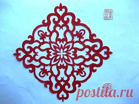 Новогодние снежинки.