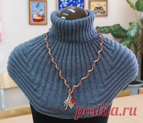 Вязание манишки спицами
Описание: https://prjaga.ru/vyazanie-dlya-zhenshchin/sharf-snud-palantin/vyazanie-manishki-spicami