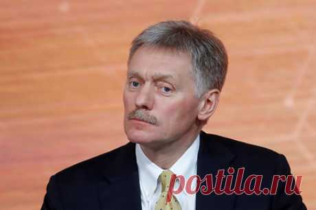 Кремль прокомментировал заявление Зеленского о полномасштабной войне с Россией. В Кремле с сожалением относятся к высказываниям президента Украины Владимира Зеленского о возможности полномасштабной войны с Россией, заявил пресс-секретарь российского лидера Дмитрий Песков. «Мы не хотели бы предаваться каким-то апокалиптическим ожиданиям», — сказал он.