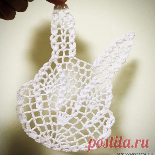 Вяжем крючком аппликацию. Заяц и кролики