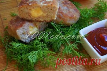 Рецепт вкуснейших домашних котлет с сыром - Горячие блюда