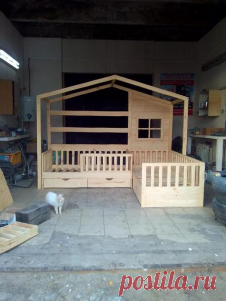 Кроватки-домики от Юры Ананьева | | Для тех, кто любит работать с деревом