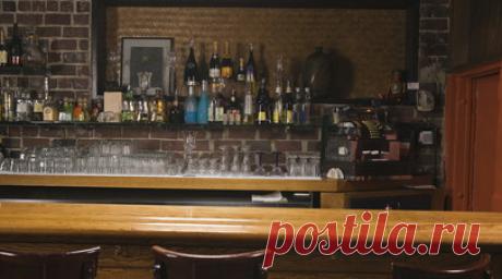 В Красноярске закрывается бар, организовавший ЛГБТ-вечеринку на 23 Февраля. Бар в Красноярске, в котором 23 Февраля отметили ЛГБТ-вечеринкой*, «закрывается навсегда», сообщил RT владелец заведения Артём Демченко. Читать далее