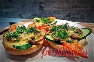 Горячие бутерброды с грибами под сыром » Кулинарные рецепты, домашняя еда на каждый день!!!