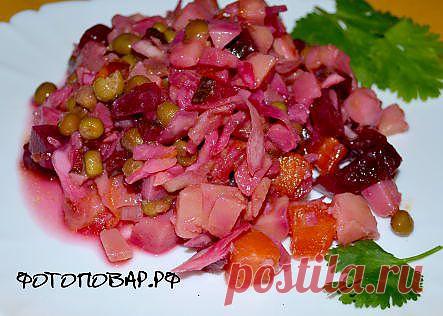 Винегрет  - это спасенье зимой от витаминоза! В овощах, и особенно в соленой капусте, содержится огромное количество витаминов, которые дают нам силы в зимнее время, когда грунтовых свежих овощей и фруктов практически уже нет ни в погребке, ни в продаже. Поэтому я зимой регулярно готовлю винегрет и кормлю им свою любимую семью.