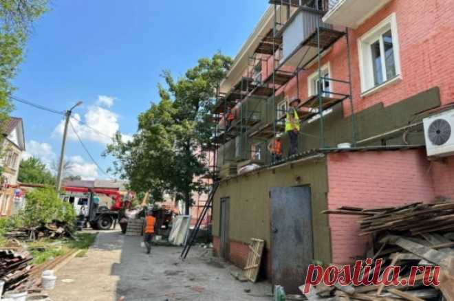 Получили ключи. Города и сёла пограничья восстанавливают после ударов ВСУ. А тем, кто остался без крыши над головой, покупают новое жильё.