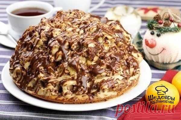 ОЧЕНЬ ВКУСНЫЙ ТОРТ 
ИНГРЕДИЕНТЫ:
● Кефир — 200 г
● Яйца куриные — 3 шт.
● Сахар — 1 стакан
● Сода — 1 ч. л.
● Ванилин — по вкусу
● Мука — 6 ст. л.
● Какао — 3 ст. л.
● Сметана — 200 г (крем)
● Сахара — 1 стакан (крем)
● Молоко — 100 г (глазурь)
● Сахар — 4 ст. л. (глазурь)
● Какао — 2 ст. л. (глазурь)
● Сливочное масло — 1 ст. л. (глазурь)