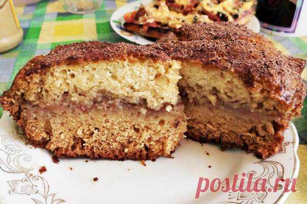 Мокрый манник рецепт с фото пошагово как приготовить вкусный пирог Предлагаю вам довольно таки простой рецепт домашнего пирога. Изюминкой является то, что эта сладкая выпечка носит название «Мокрый манник» и всегда удивляет гостей необычной сочностью и нежным вкусом. Настоятельно рекомендуем вам приготовить пирог по этому рецепту. Теперь, будем смотреть как приготовить вкусный пирог по нашему рецепту…