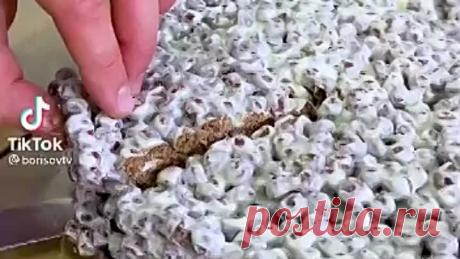 Наипростейший торт из трёх ингредиентов.