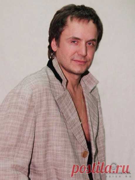 (2) 52 года исполняется актёру Андрею Соколову. В... - Светлана Костина