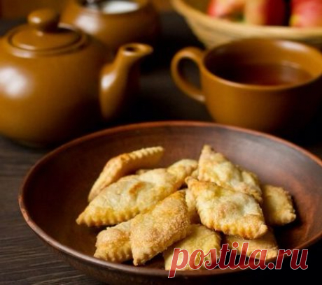 Сметанное печенье - Пошаговый рецепт с фото своими руками Сметанное печенье - Простой пошаговый рецепт приготовления в домашних условиях с фото. Сметанное печенье - Состав, калорийность и ингредиенти вкусного рецепта.