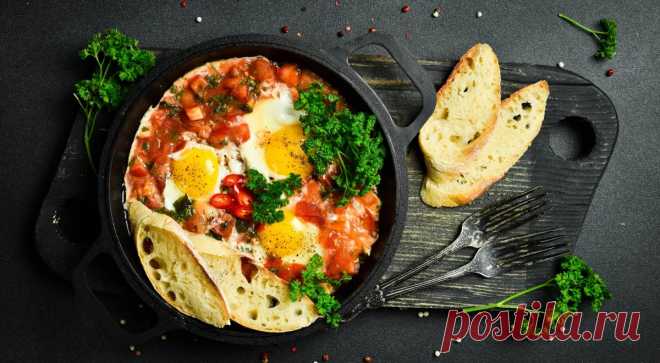 Моя шакшука — самая лучшая: секреты шеф-поваров и оригинальные рецепты — читать на Gastronom.ru Если раньше шакшуку можно было заказать в ресторанах только на завтрак, то теперь ее готовят весь день — так она всем полюбилась! Узнали у шеф-поваров, как они готовят свою фирменную шакшуку. - статья на кулинарном сайте Gastronom.ru
