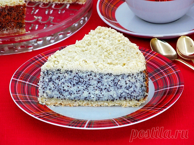 Маковый творожник))))тесто:мука-250г, сахар-50,масло сливочное-100. Начинка: творог-350,молоко-600, крупа манная-120г, мак-100, яйцо-1шт, сахар-100г,масло сливочное-80,ванильный сахар-8г.
