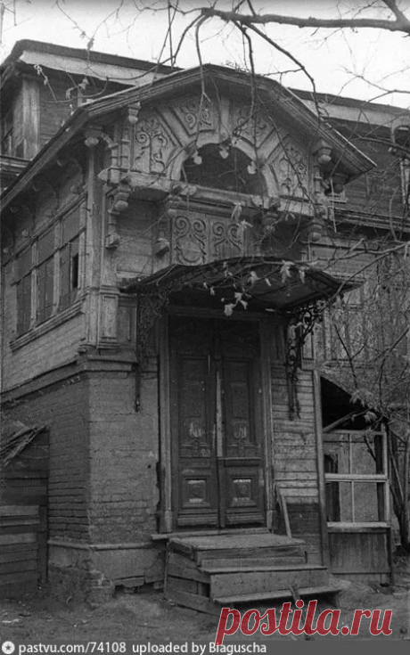 Сокольники. Крыльцо дома на углу Старослободской улицы и Сокольнического переулка Старые карты Москвы - Сокольники. Крыльцо дома на углу Старослободской улицы и Сокольнического переулка